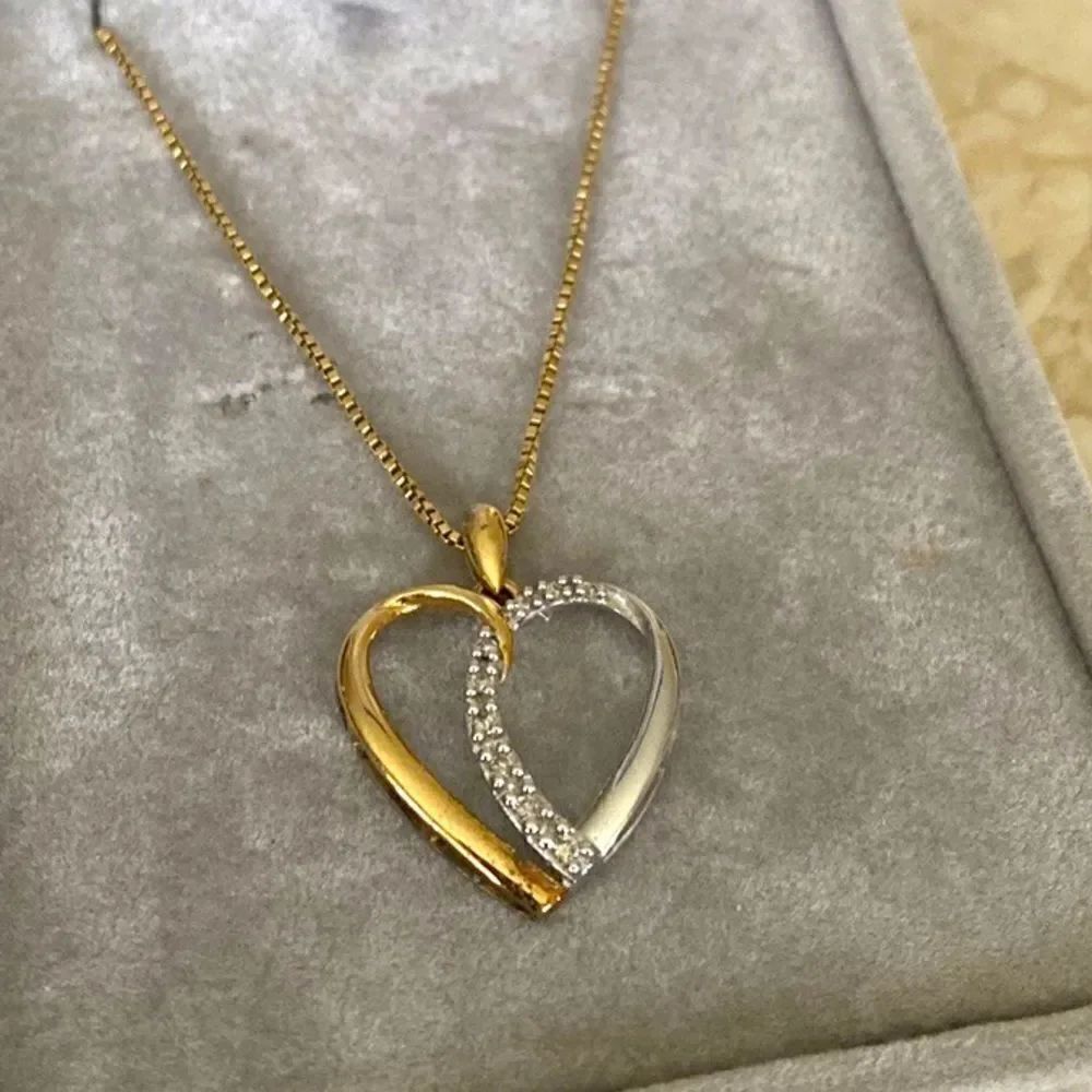 10K Yellow & White Gold Diamond Heart Pendant 24” 10K Yellow Gold Fancy Chain